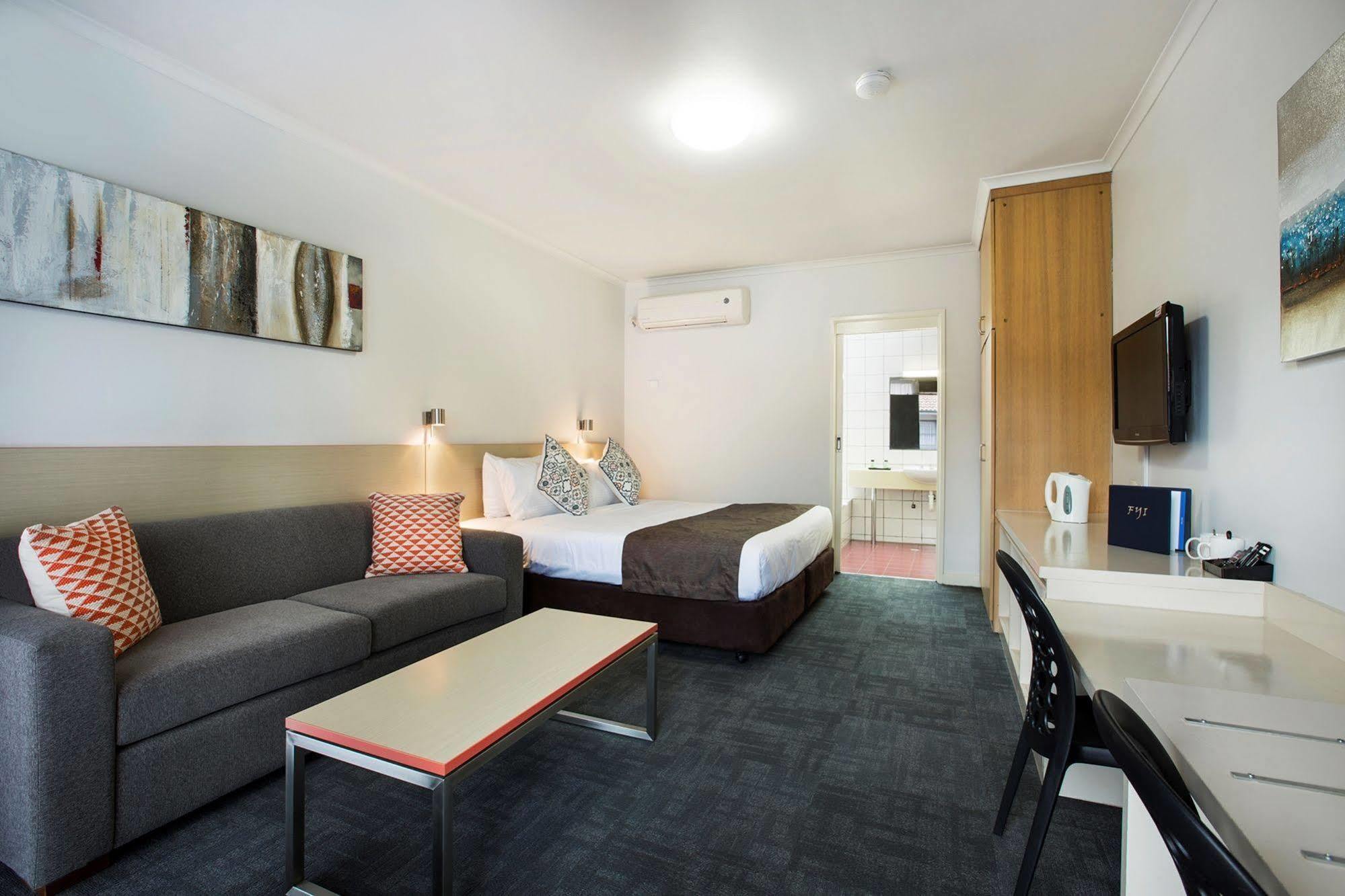 Nightcap At Ferntree Gully Hotel Motel Exteriör bild